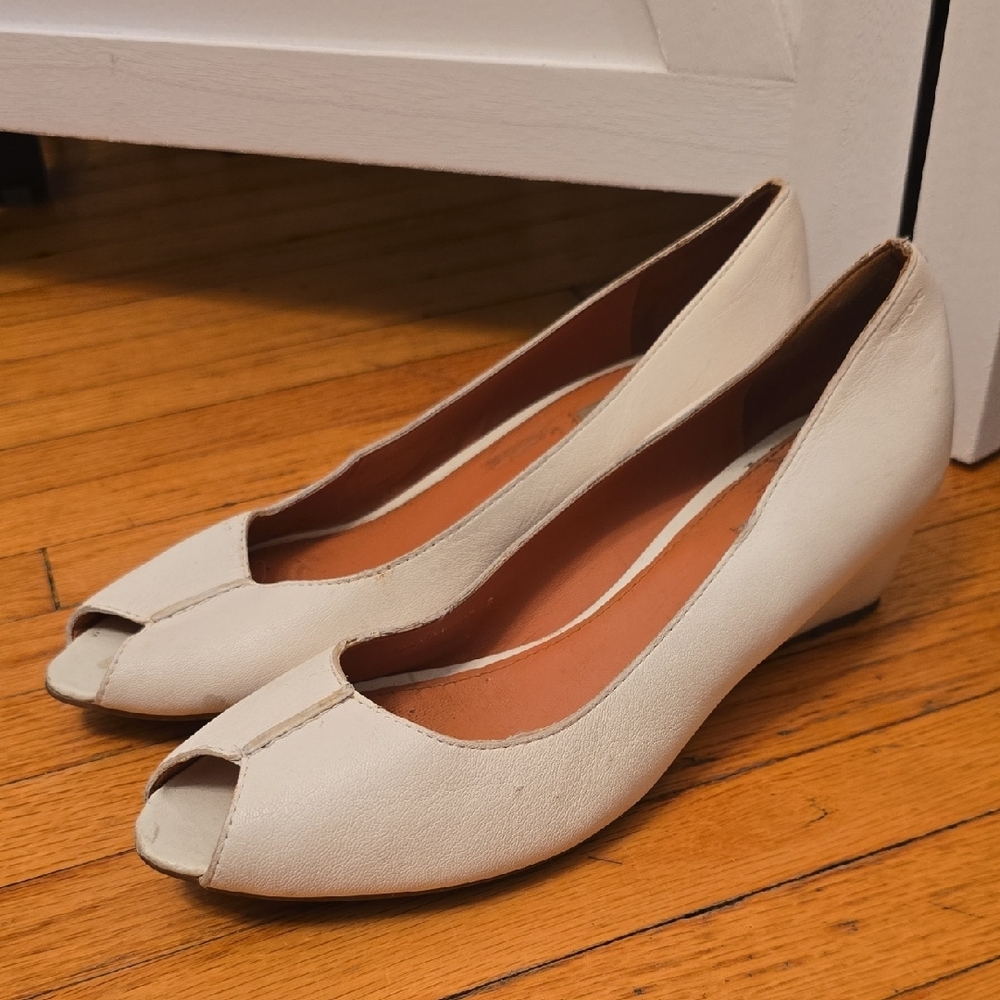 Geox Leather Light Cream ECRU Peep-Toe Wedges